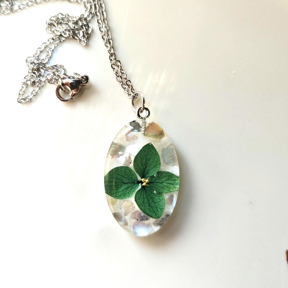 Green Hydrangea Necklace Oval Resin Pendant Real Flower Jewelry Botanical Gift